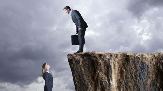 Advanced Negotiation Skills Every Attorney Must Master: Negotiation Dynamics, Rambo Litigators, Non-Verbal Cues, Interpreting Signals, Data-Driven Decision Making, and the Art of Negotiation Ethics